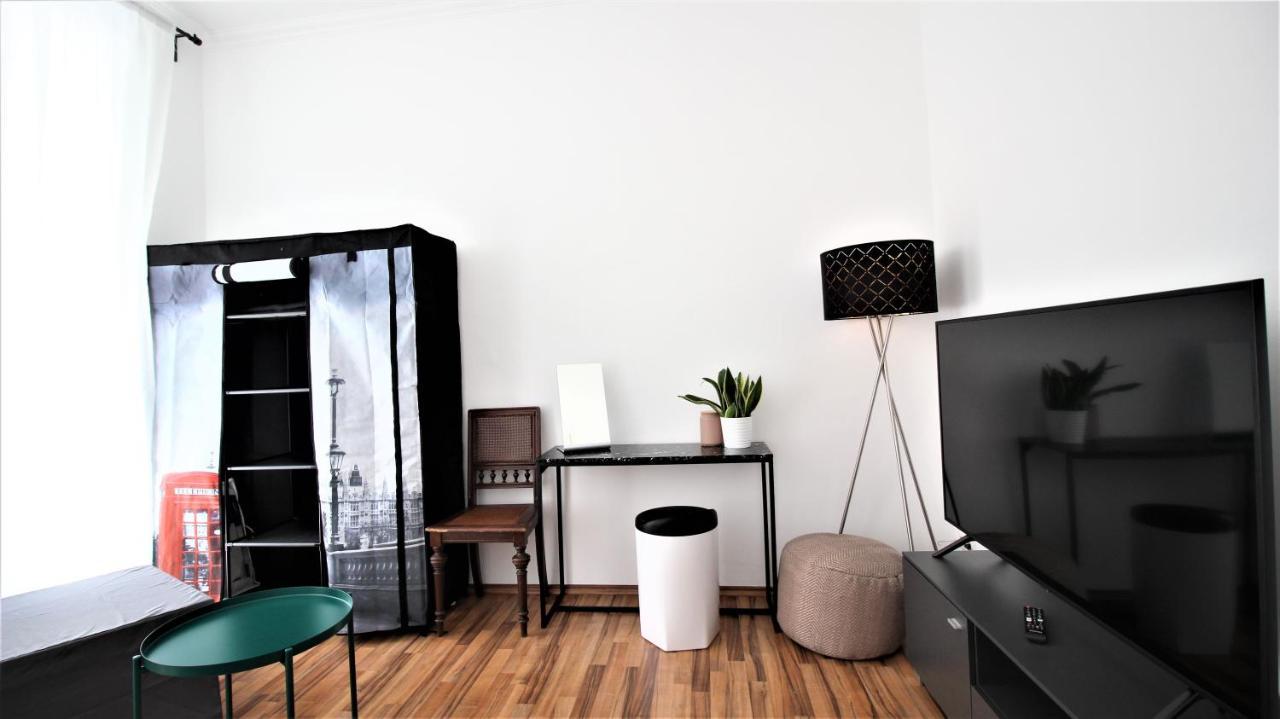 ➤Private Room - Heart Of Downtown With Terrace Wurzburg Luaran gambar